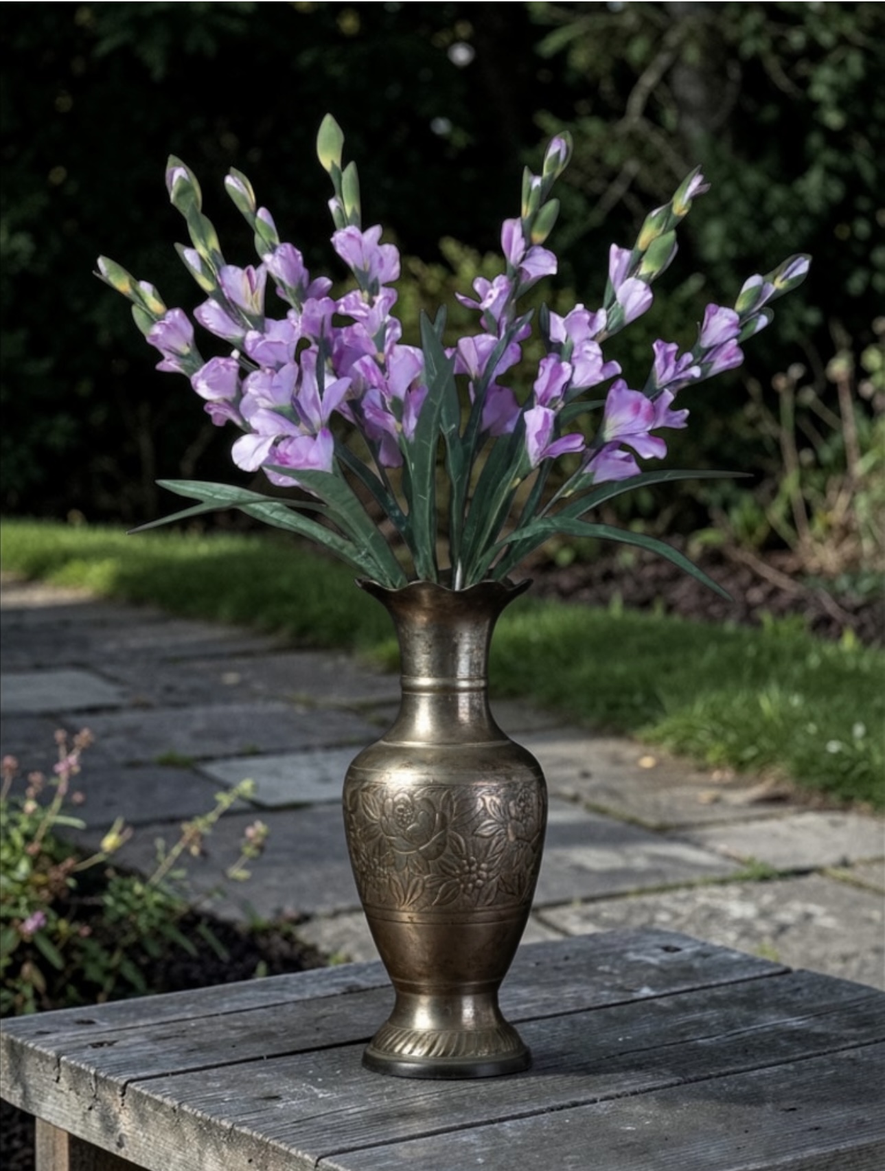 Satin Gladiola Bushes - Image 5