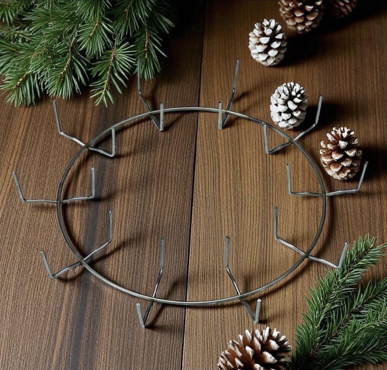 10" Wire Clamp Wreath Ring
