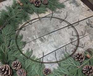 14" Wire Clamp Wreath Ring