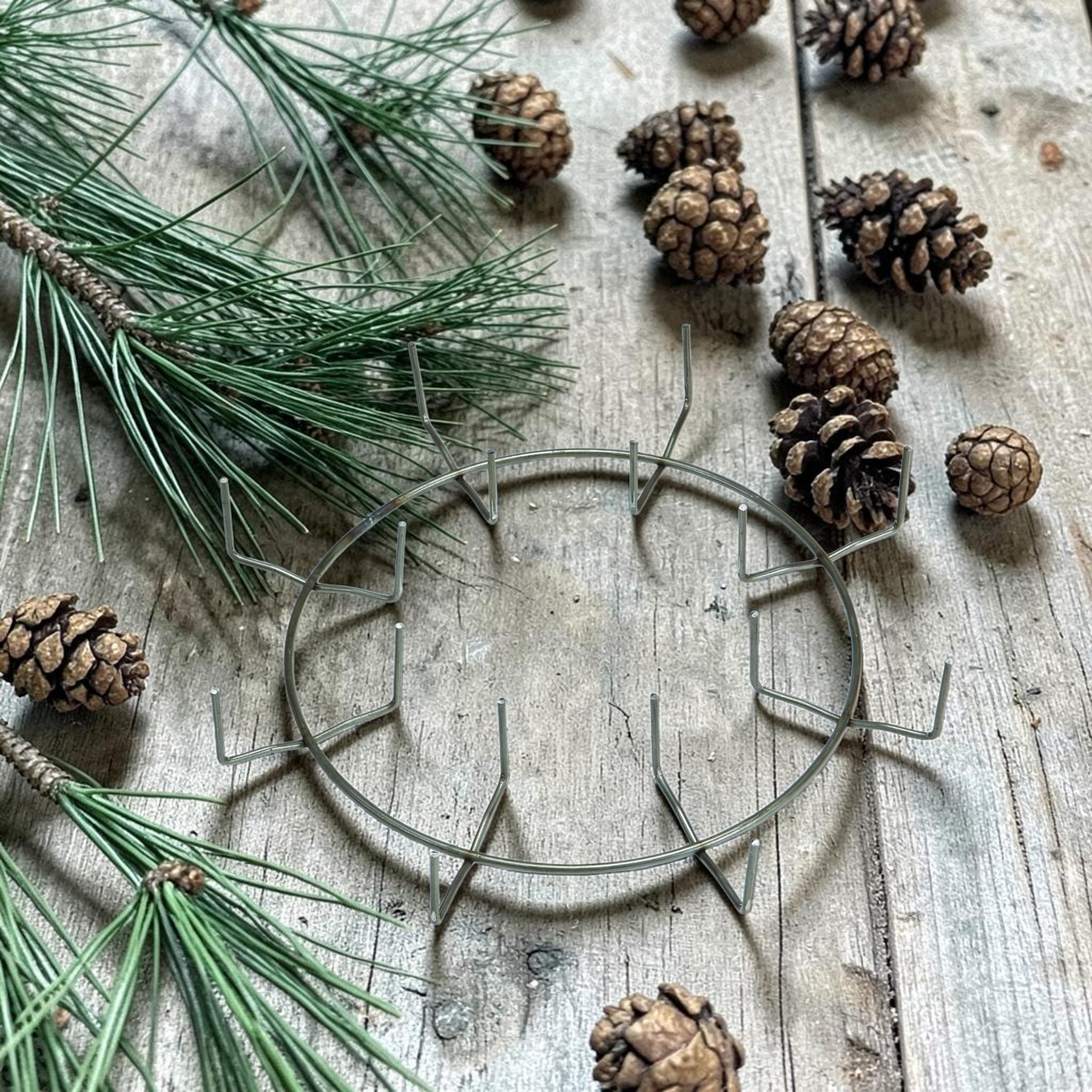 8" Wire Clamp Wreath Ring - Image 4