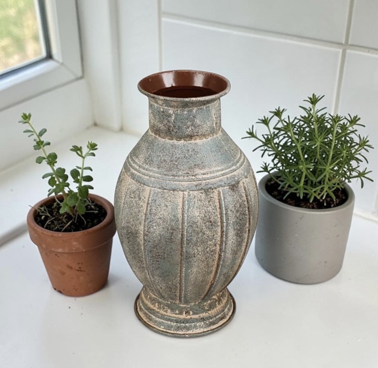11" Metal Vase - Image 2