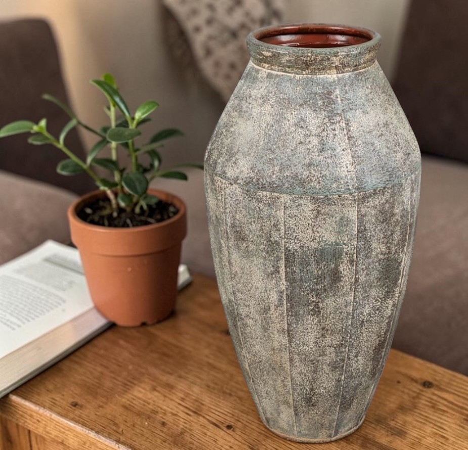Metal Vase - Image 2
