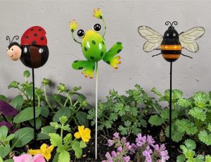 Metal Garden Critters Picks - Each