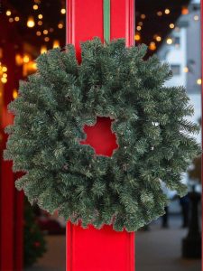 30" Artificial Elk Mountain Pine Wreath