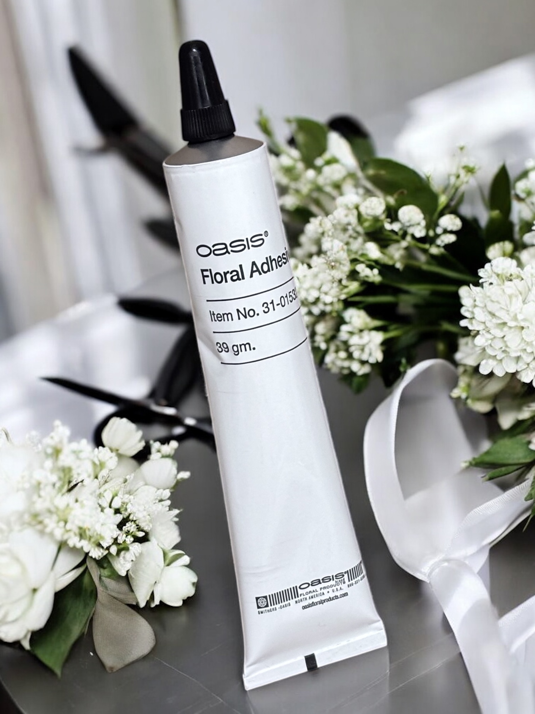 Oasis Floral Adhesive, tube - 39gram - Image 2